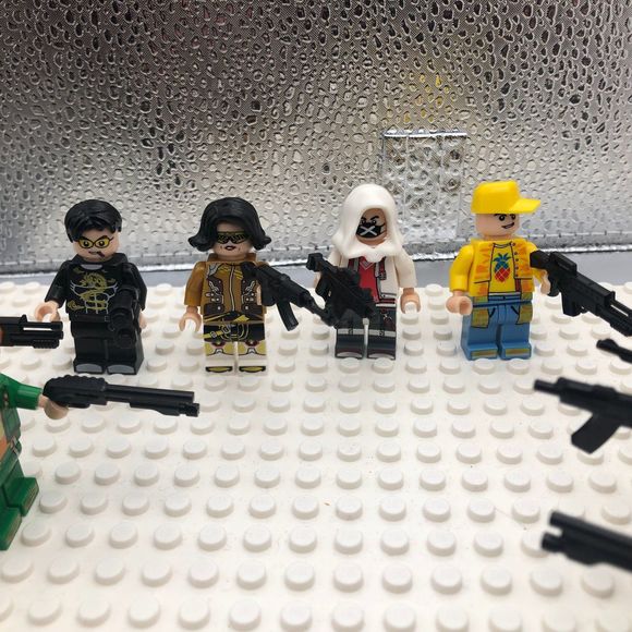 Minifigures LOT SWAT vs Terrorists 16 Minifgures and accessories LEGO compatible - Picture 2 of 10